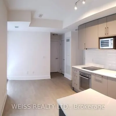 88,&nbsp;Cumberland, Annex, Toronto