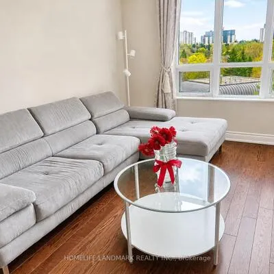 10,&nbsp;Bloorview, Don Valley Village, Toronto