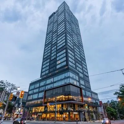 203,&nbsp;College, Kensington-Chinatown, Toronto