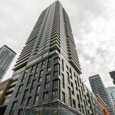 115,&nbsp;Blue Jays, Waterfront Communities C1, Toronto