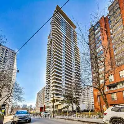 25,&nbsp;Holly, Mount Pleasant West, Toronto