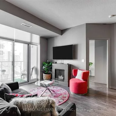 75,&nbsp;East Liberty, Niagara, Toronto
