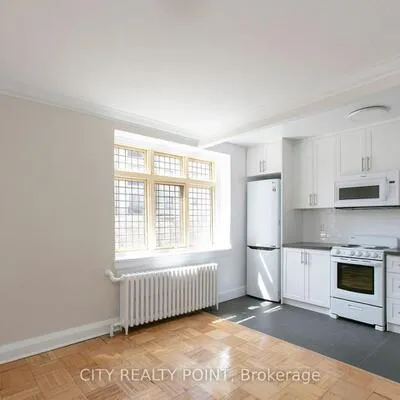 398,&nbsp;Avenue, Casa Loma, Toronto