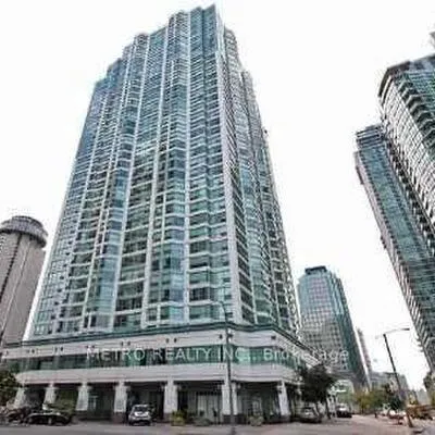 10,&nbsp;Yonge, Waterfront Communities C1, Toronto