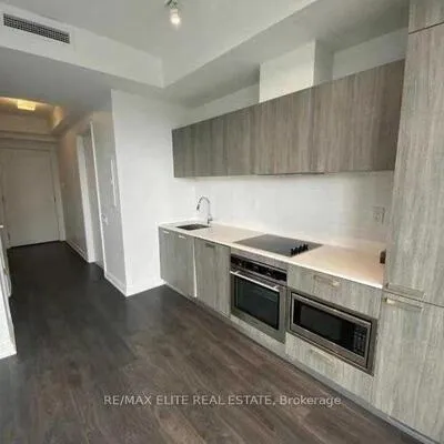 50,&nbsp;Charles, Church-Yonge Corridor, Toronto