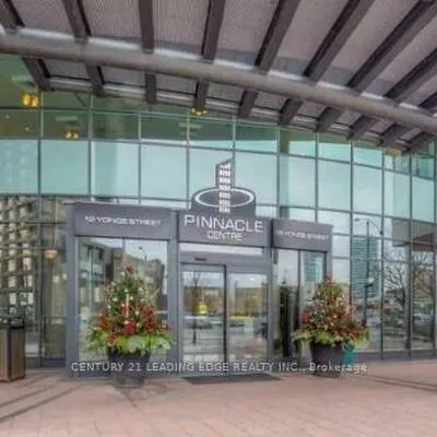 12,&nbsp;Yonge, Waterfront Communities C1, Toronto
