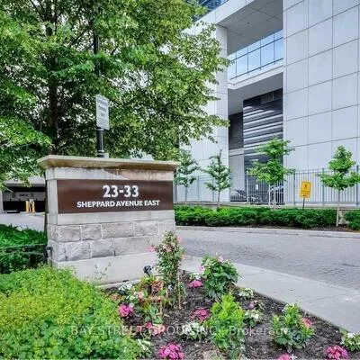 33,&nbsp;Sheppard, Willowdale East, Toronto