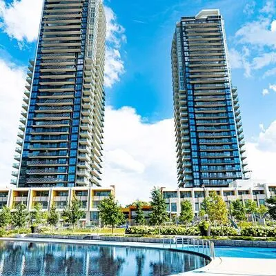 85,&nbsp;McMahon, Bayview Village, Toronto
