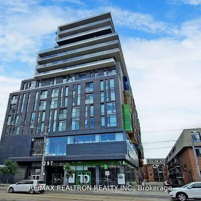 297,&nbsp;College, Kensington-Chinatown, Toronto