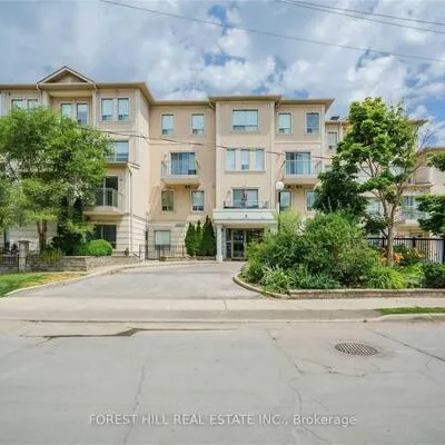 9,&nbsp;Greenbriar, Bayview Village, Toronto