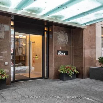 88,&nbsp;Scott, Church-Yonge Corridor, Toronto