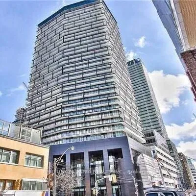 125,&nbsp;Peter, Waterfront Communities C1, Toronto