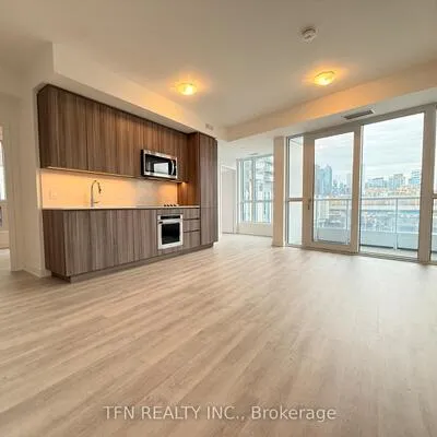 15,&nbsp;Richardson, Waterfront Communities C8, Toronto
