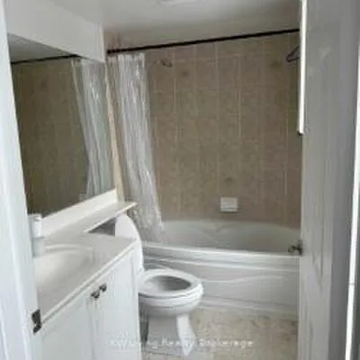 15,&nbsp;Greenview, Newtonbrook West, Toronto