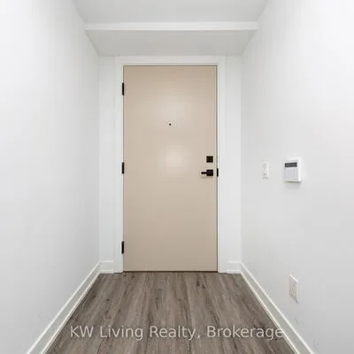 327,&nbsp;King, Waterfront Communities C1, Toronto