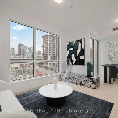 15,&nbsp;Richardson, Waterfront Communities C8, Toronto