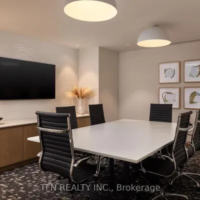 15,&nbsp;Richardson, Waterfront Communities C8, Toronto
