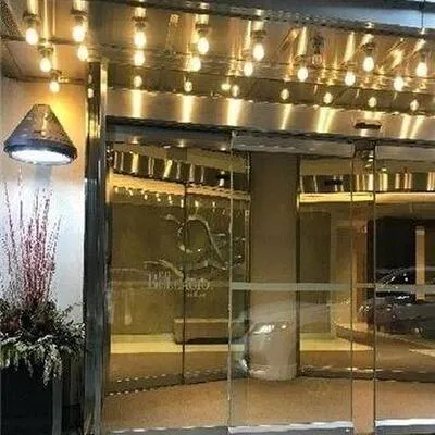 300,&nbsp;Bloor, Rosedale-Moore Park, Toronto