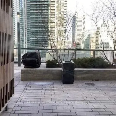 88,&nbsp;Harbour, Waterfront Communities C1, Toronto