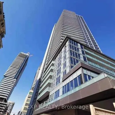 125,&nbsp;Redpath, Mount Pleasant West, Toronto