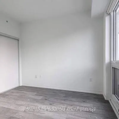 251,&nbsp;Jarvis, Moss Park, Toronto