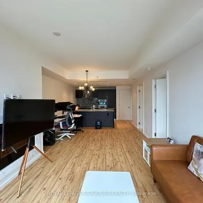 180,&nbsp;University, Bay Street Corridor, Toronto
