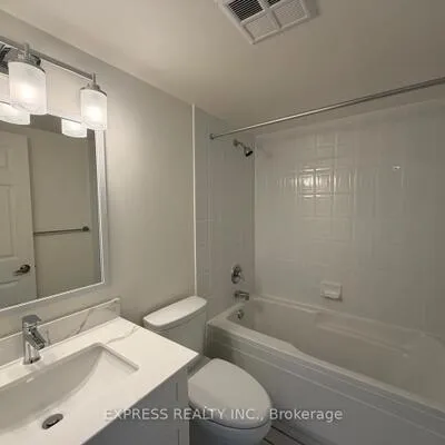 8,&nbsp;Hillcrest, Willowdale East, Toronto