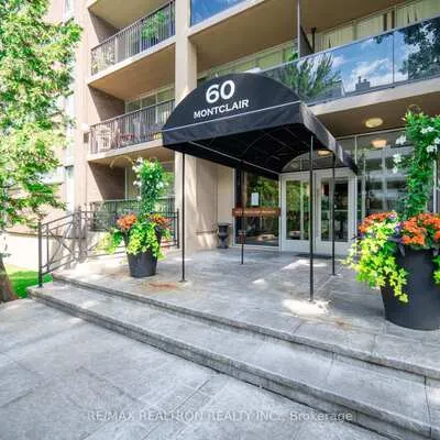 60,&nbsp;Montclair, Forest Hill South, Toronto