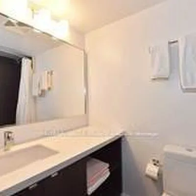 155,&nbsp;Yorkville, Annex, Toronto