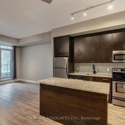112,&nbsp;George, Moss Park, Toronto