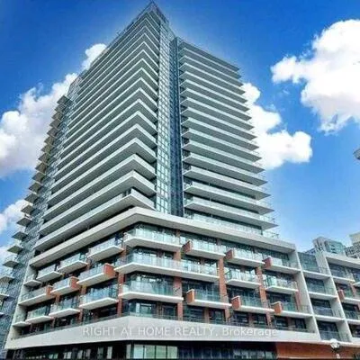 38,&nbsp;Iannuzzi, Waterfront Communities C1, Toronto