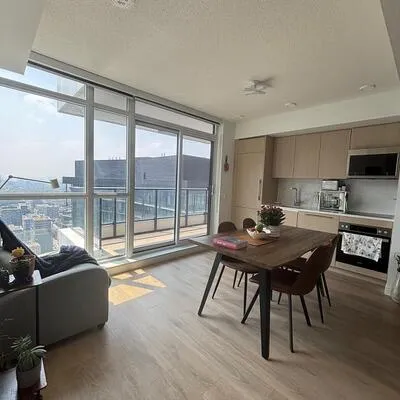 38,&nbsp;Widmer, Waterfront Communities C1, Toronto