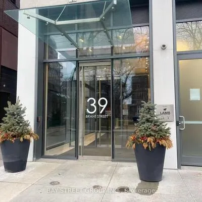 39,&nbsp;Brant, Waterfront Communities C1, Toronto
