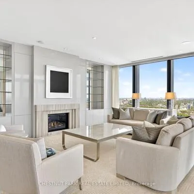 50,&nbsp;Yorkville, Annex, Toronto