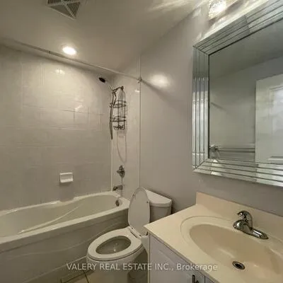 133,&nbsp;Wynford Dr, Banbury-Don Mills, Toronto