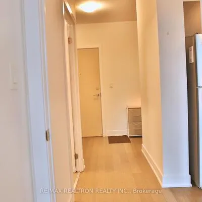 1486,&nbsp;Bathurst, Humewood-Cedarvale, Toronto
