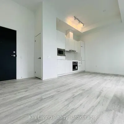7,&nbsp;Golden Lion, Newtonbrook East, Toronto