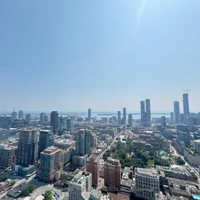 88,&nbsp;Queen, Church-Yonge Corridor, Toronto