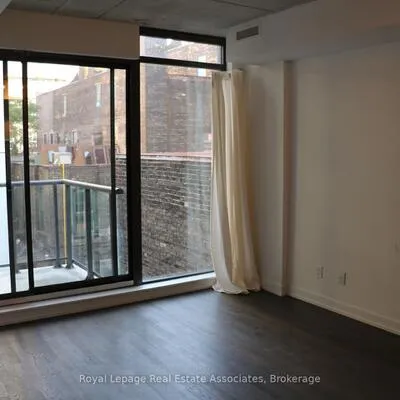 461,&nbsp;Adelaide, Waterfront Communities C1, Toronto