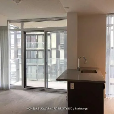 50,&nbsp;Wellesley, Church-Yonge Corridor, Toronto