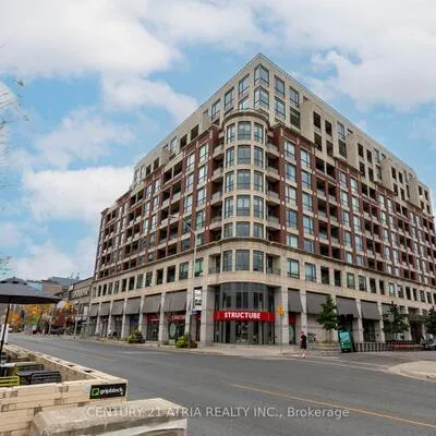 23,&nbsp;Glebe, Yonge-Eglinton, Toronto