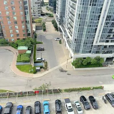 8,&nbsp;Olympic Garden, Newtonbrook East, Toronto