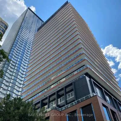 18,&nbsp;Maitland, Church-Yonge Corridor, Toronto