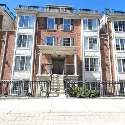 3,&nbsp;Everson, Willowdale East, Toronto