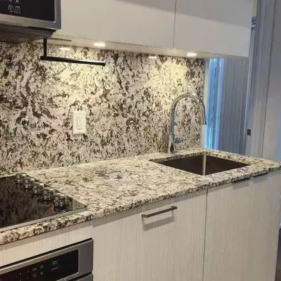 25,&nbsp;Adra Grado, Bayview Village, Toronto