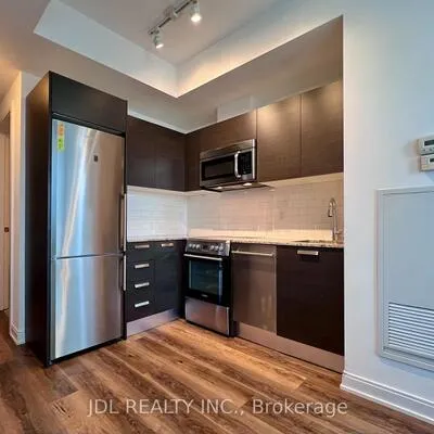 42,&nbsp;Charles, Church-Yonge Corridor, Toronto