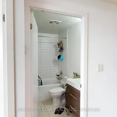 66,&nbsp;Forest Manor, Henry Farm, Toronto