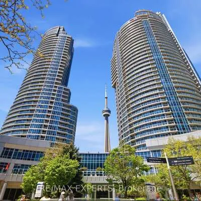 208,&nbsp;Queens, Waterfront Communities C1, Toronto