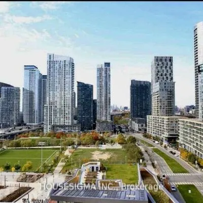 15,&nbsp;Fort York, Waterfront Communities C1, Toronto