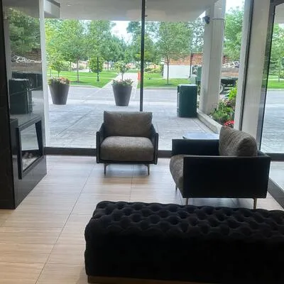 725,&nbsp;Donmills, Flemingdon Park, Toronto